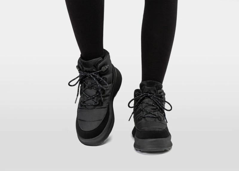 Çizme dimri për femra Helly Hansen, të zeza