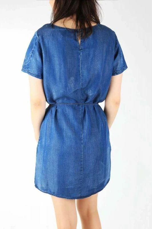 Fustan Wrangler femra denim