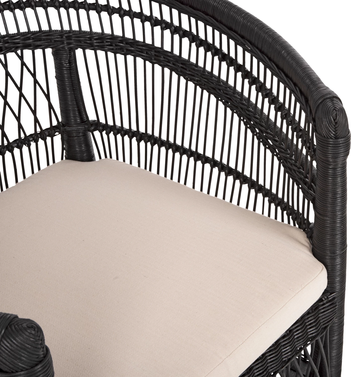 Karrige Malawi FH9635.03 dru mahogany me rattan, jastëk bardhë e zi, 80x70x86H cm