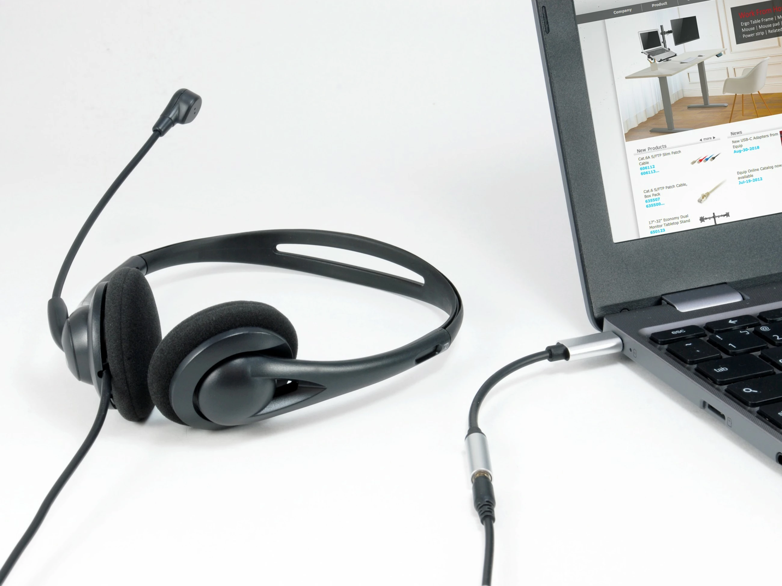 Adapter USB-C në 3.5mm Equip, 0.15m, i zi, argjendtë