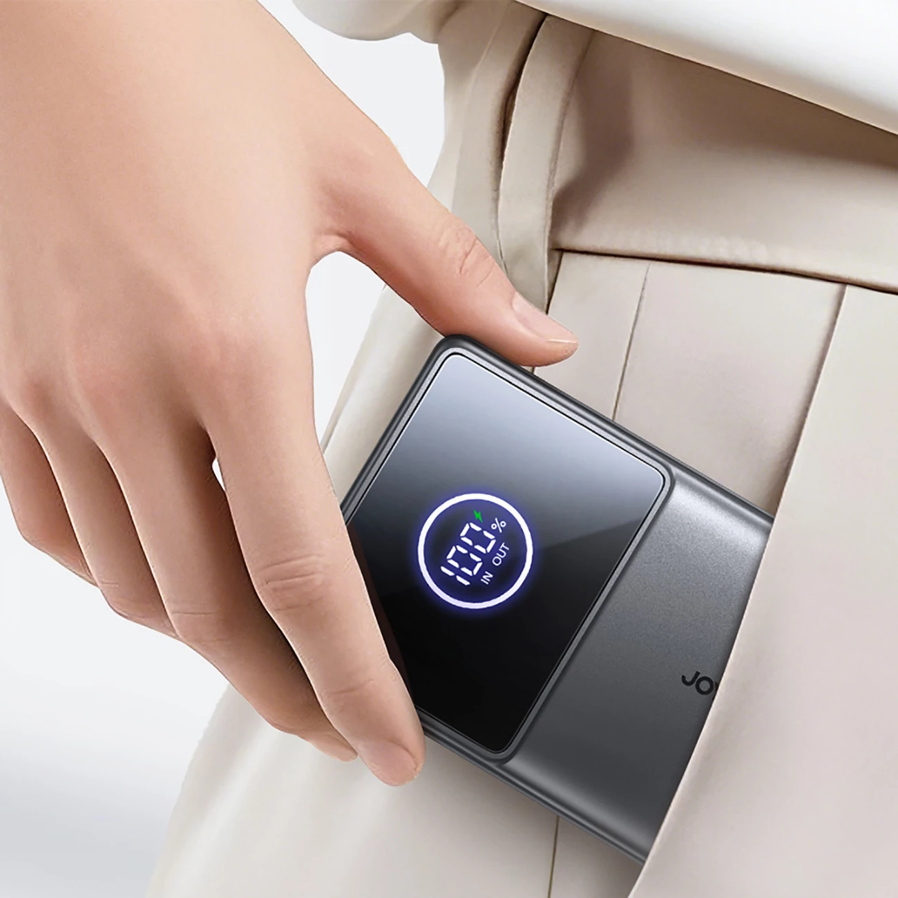 Powerbank Joyroom JR-PR1, 10000mAh, me kabllo USB-C të integruar, 22.5W, E zezë