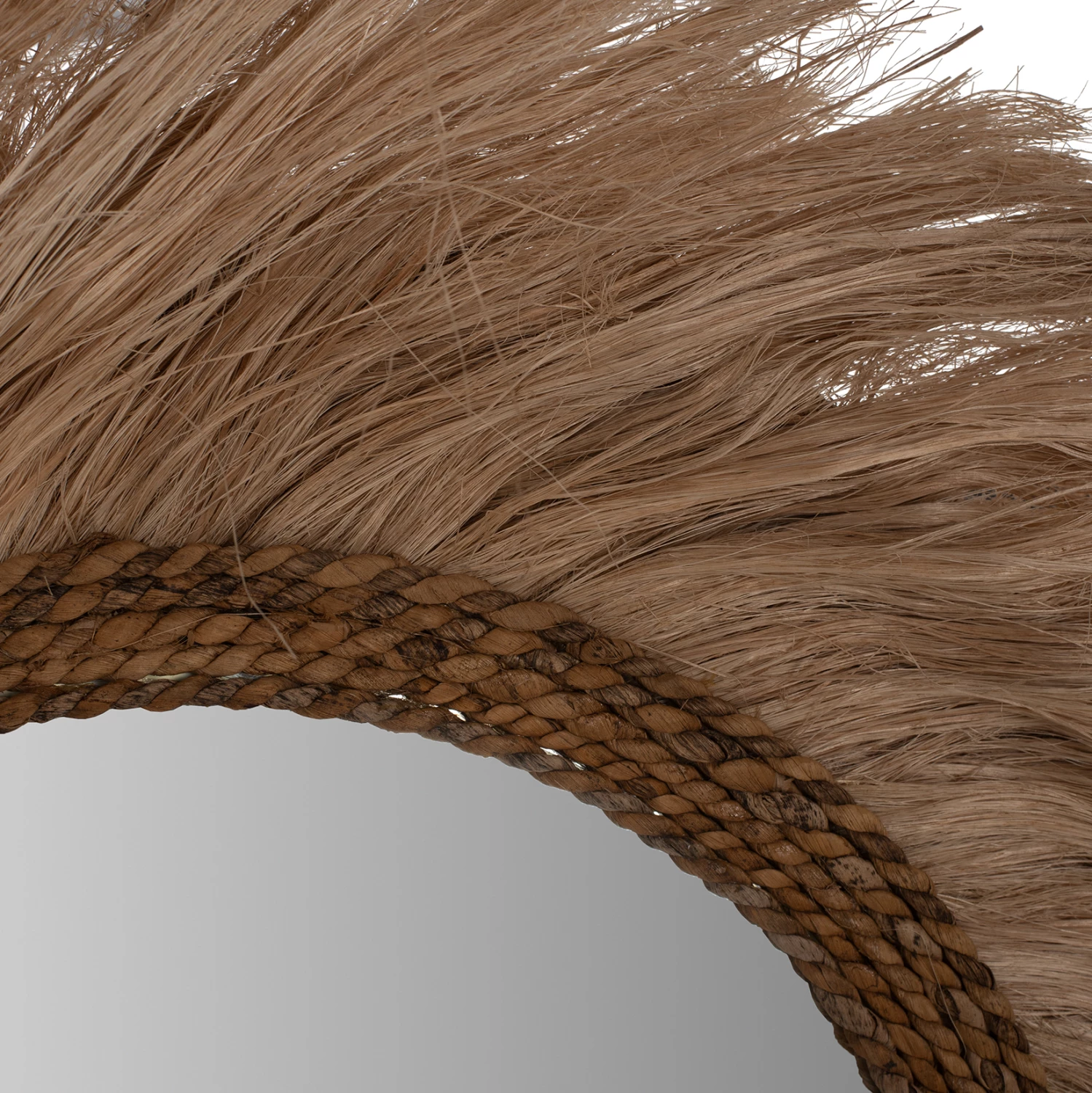 Pasqyrë rrethore me kornizë prej fibrash abaka, ngjyrë natyrale, 90x4x90cm, FH7729