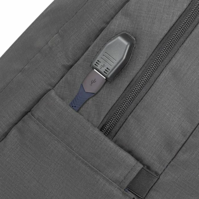 çantë shpine për laptop RIVACASE 8363 15.6" me portë USB, gri grafit