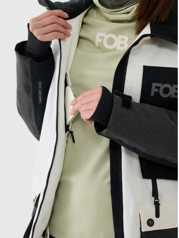 Jakne snowboardi për femra 4F, e bardhë