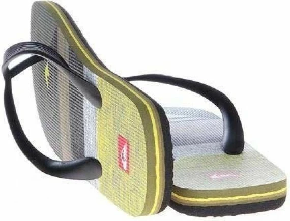 Papuqe Quiksilver, meshkuj