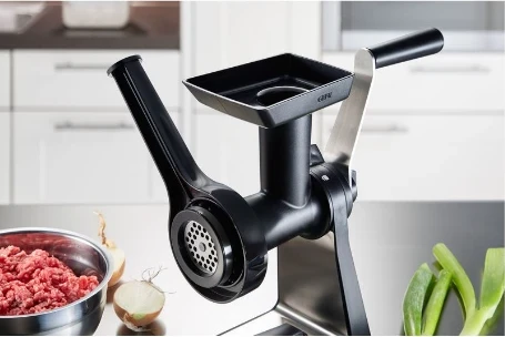 Makinë për bluar mishin GEFU G-19090, prej çeliku inox