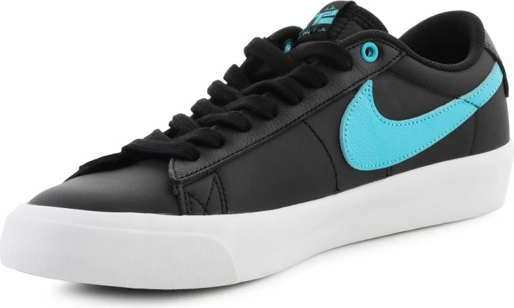 Atlete për meshkuj Nike, të zeza