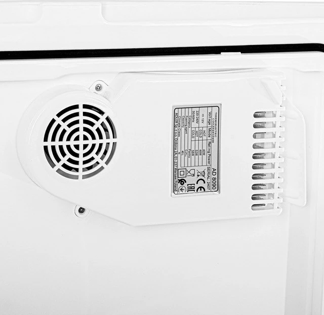 Ftohës portativ Adler AD 8090, 40 L, zi/bardhë