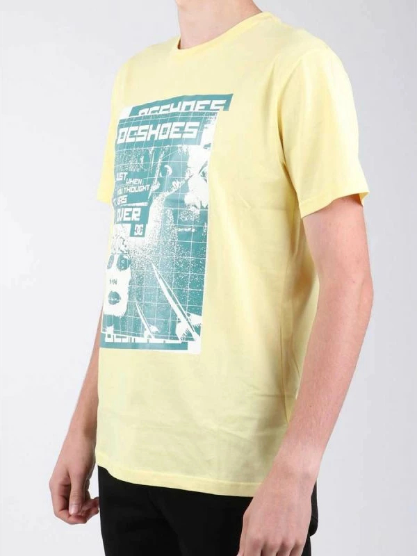 Maicë DC për meshkuj, e verdhë