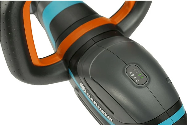 Gërshërë gardhi GARDENA ComfortCut 50/18V, bateri, 50 cm, zezë/blu/portokalli