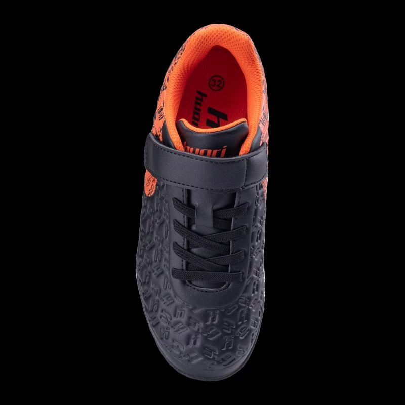 Atlete futbolli për fëmijë Huari