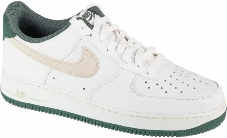 Atlete për meshkuj Nike, të bardha