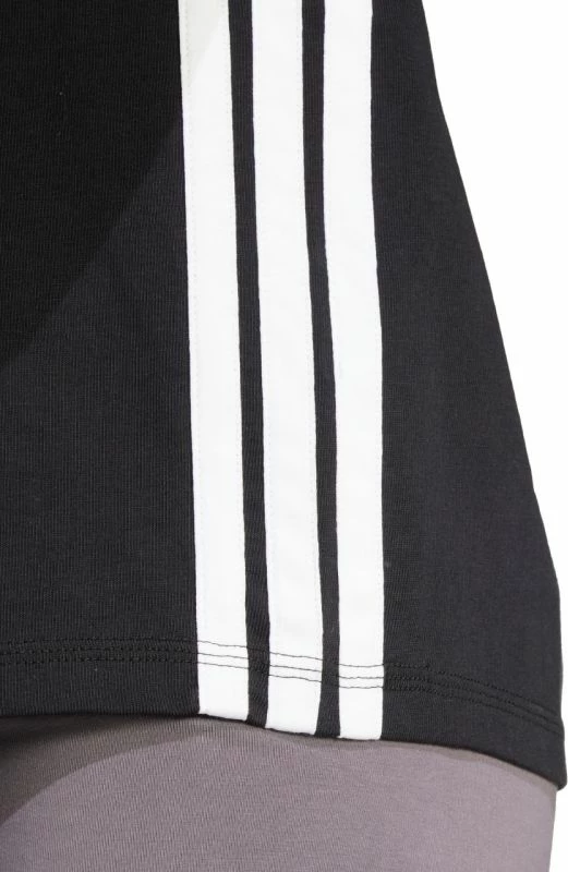 Maicë adidas për femra, e zezë