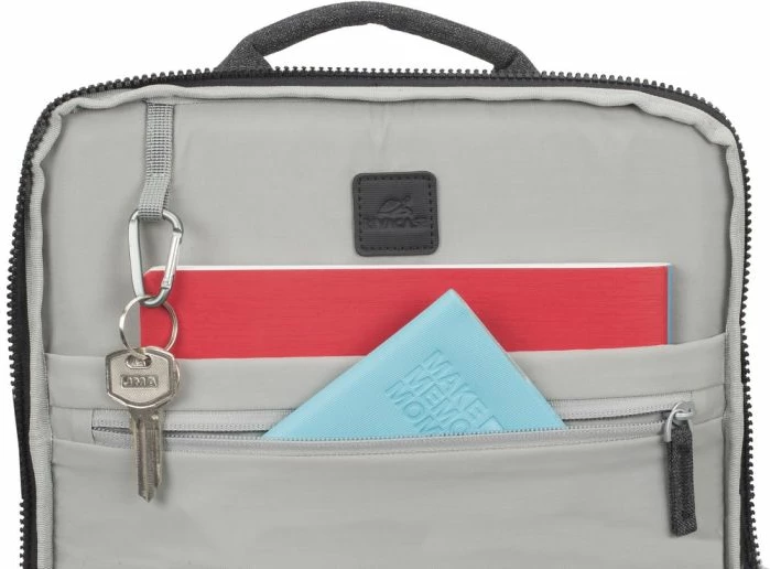 çantë shpine për laptop RIVACASE 8861 15.6\" e zezë