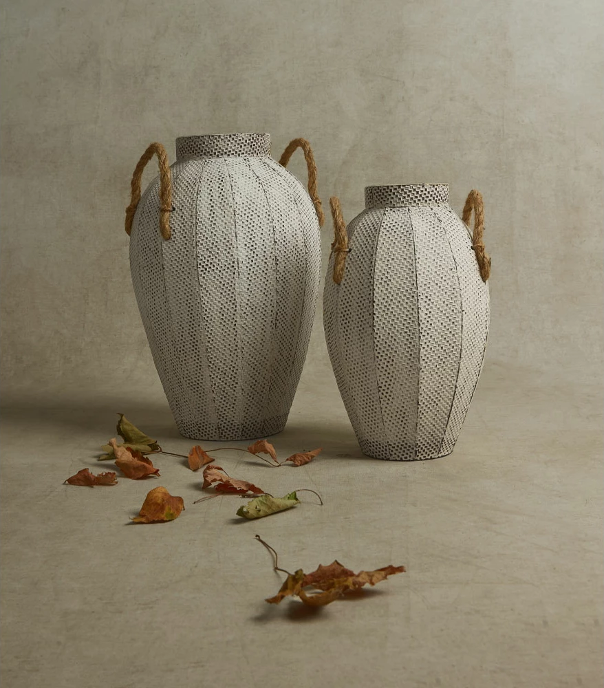 Vazo dekorative Cupi, metal i bardhë, 26x26x41cm