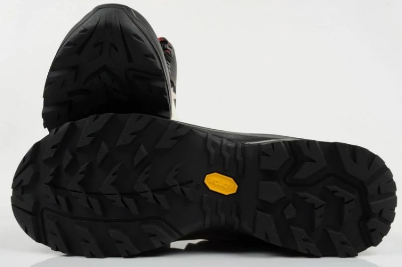 Atlete trekking për meshkuj Aku, të zeza dhe kafe