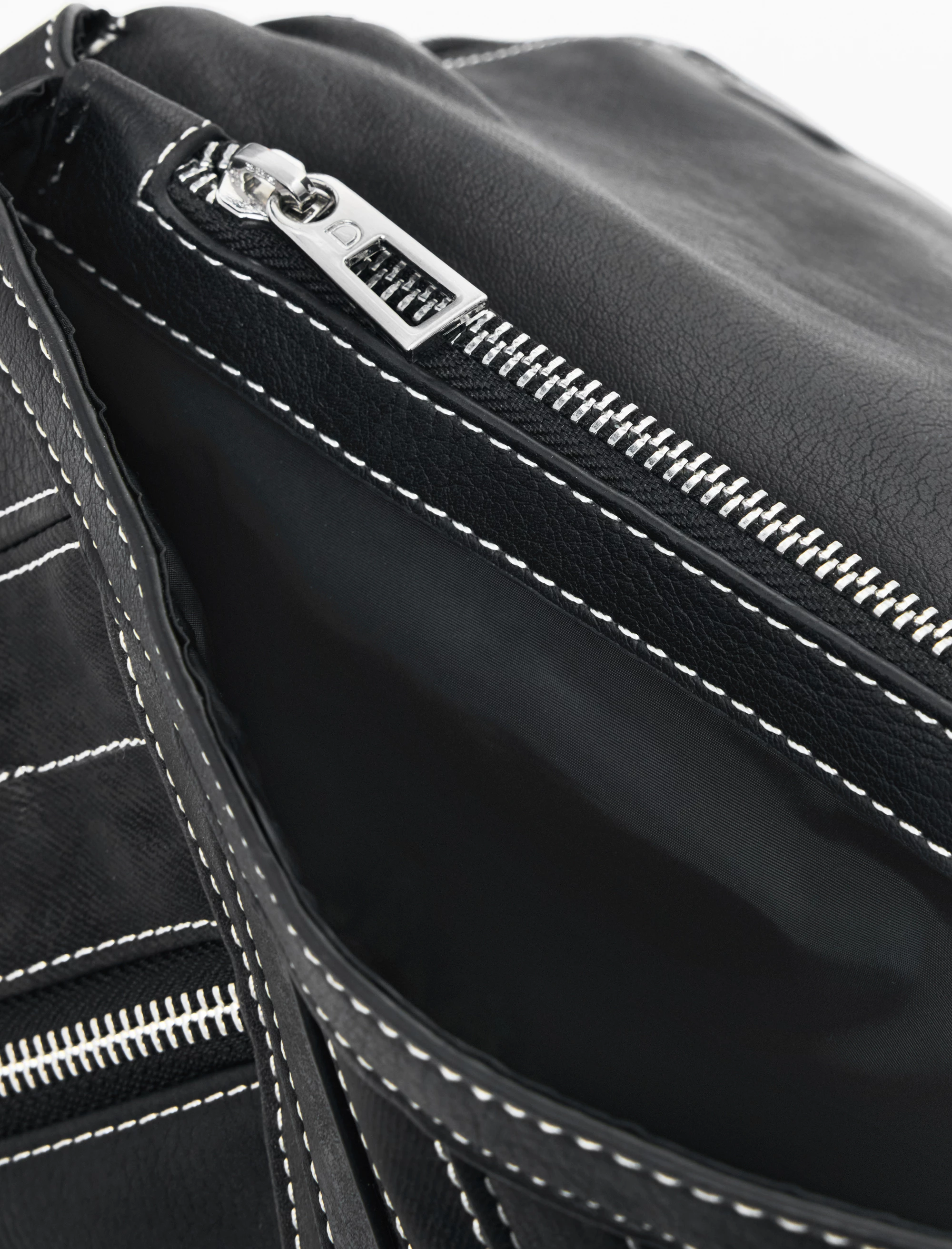 Çantë shpine DESIGUAL Fibonacci Hampton femra, e zezë