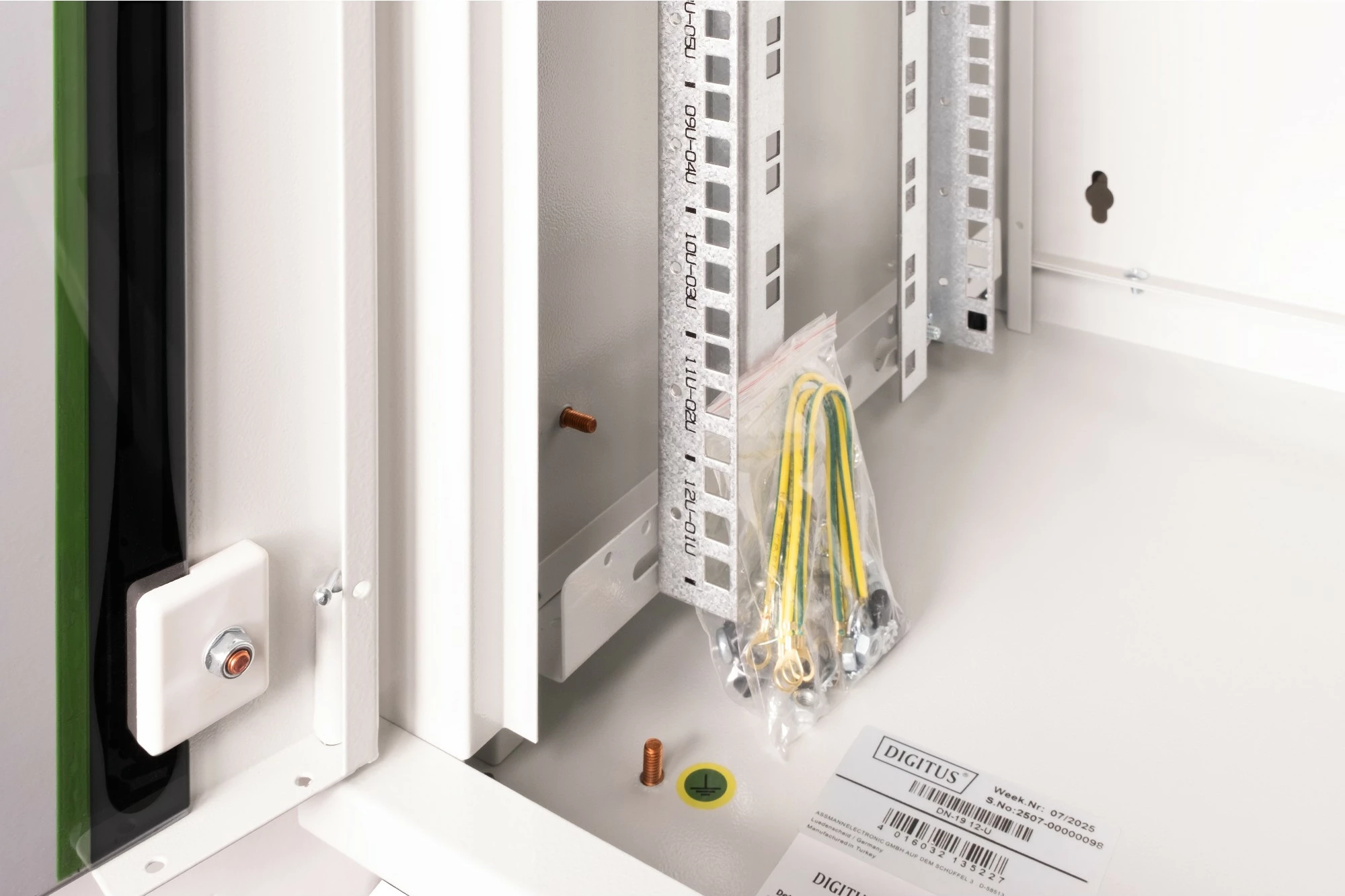 Kasë muri Digitus Unique 12HE 643x600x450mm, gri