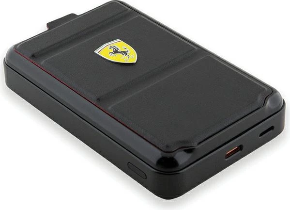 Powerbank Ferrari Metal Logo MagSafe 10000 mAh me stand, e zezë
