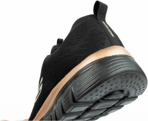 Atlete për femra Skechers, të zeza