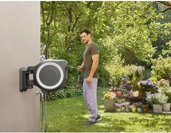 Kasetë muri GARDENA RollUp, automatike, 25m, e zezë/gri