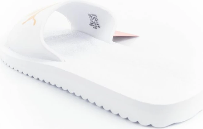 Papuqe për meshkuj Puma, të bardha