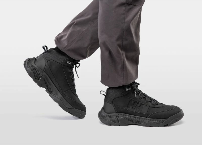 Çizme dimri për meshkuj Helly Hansen, të zeza