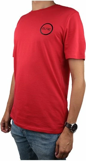 Maicë Nike për meshkuj, e kuqe