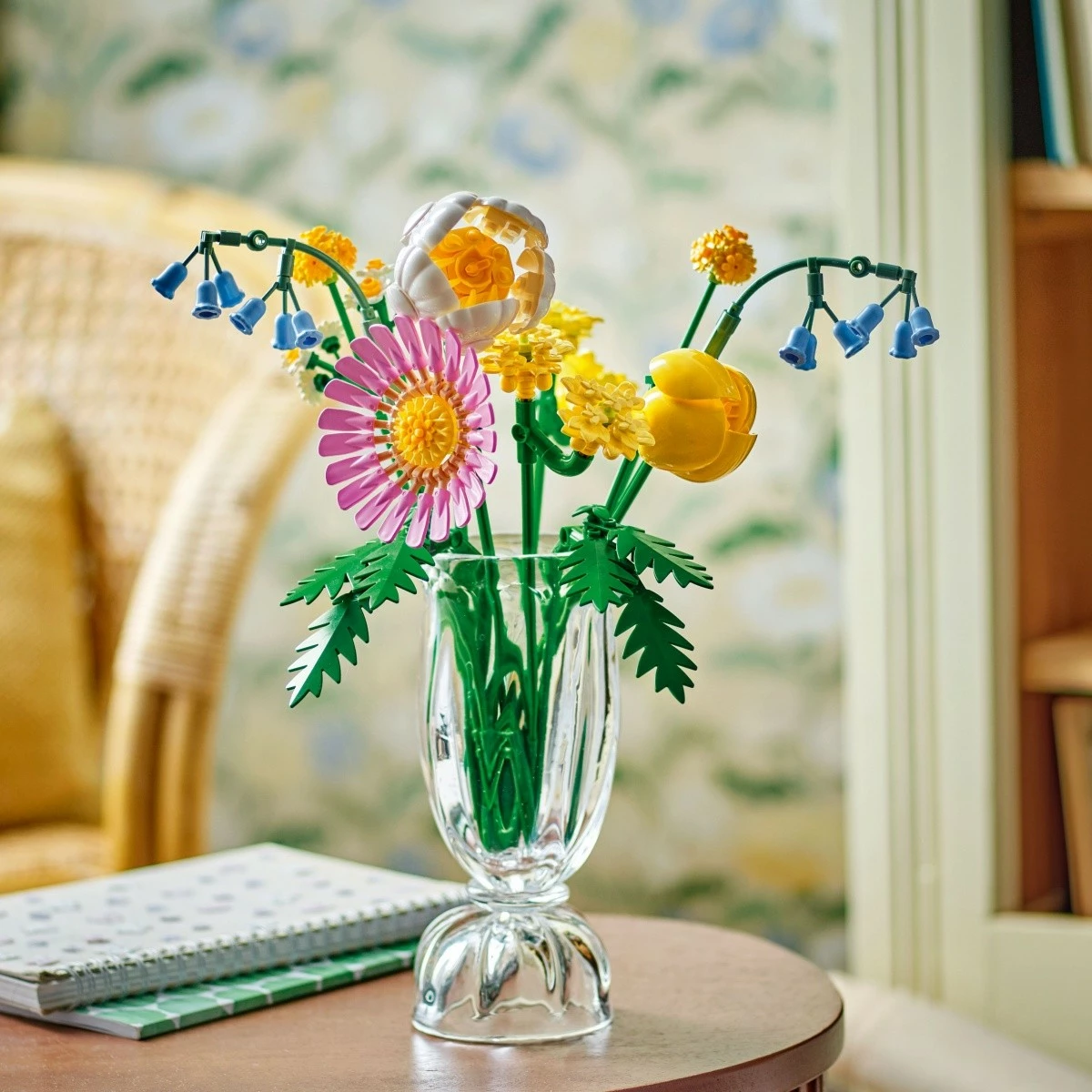 Set LEGO Botanicals 10347 Small Sunny Bouquet, 373 pjesë, plastikë, shumëngjyrëshe