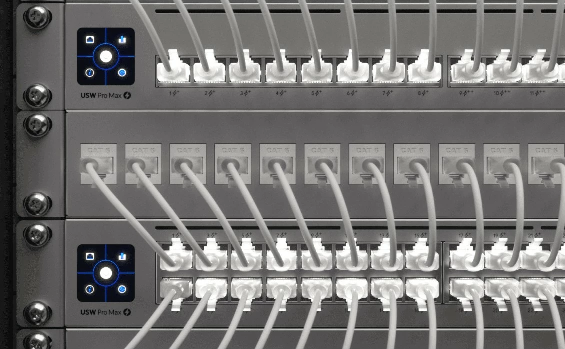 Kabllo rrjeti Ubiquiti UACC-Cable-Patch-EL-0.3M-W, 0.3m, e bardhë