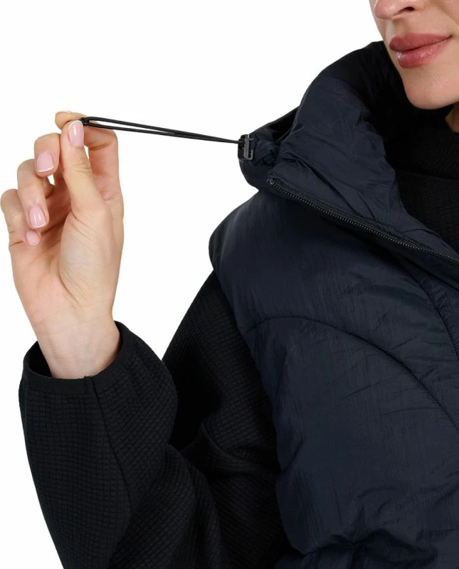 Jelek për femra 4F, e zezë