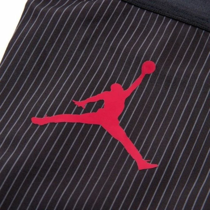 Mëngë Jordan Legend Nike L/XL