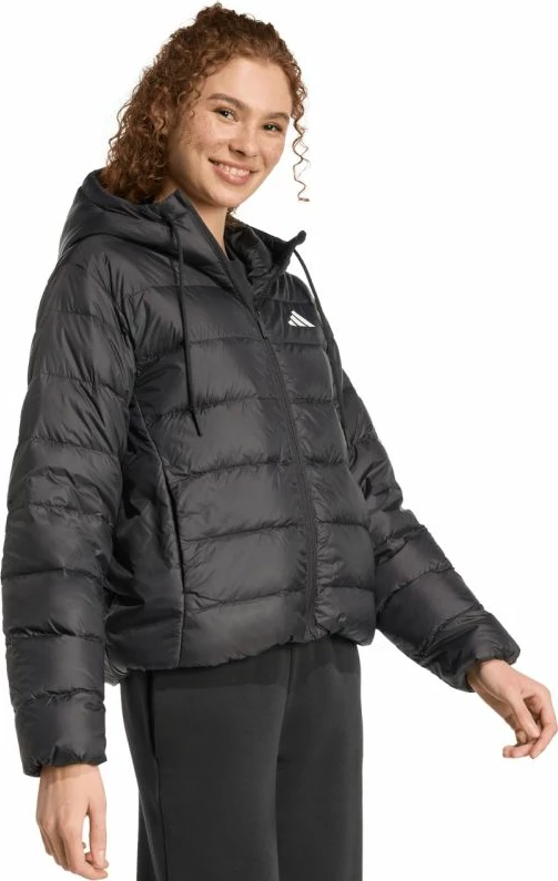 Jakne adidas për femra, e zezë