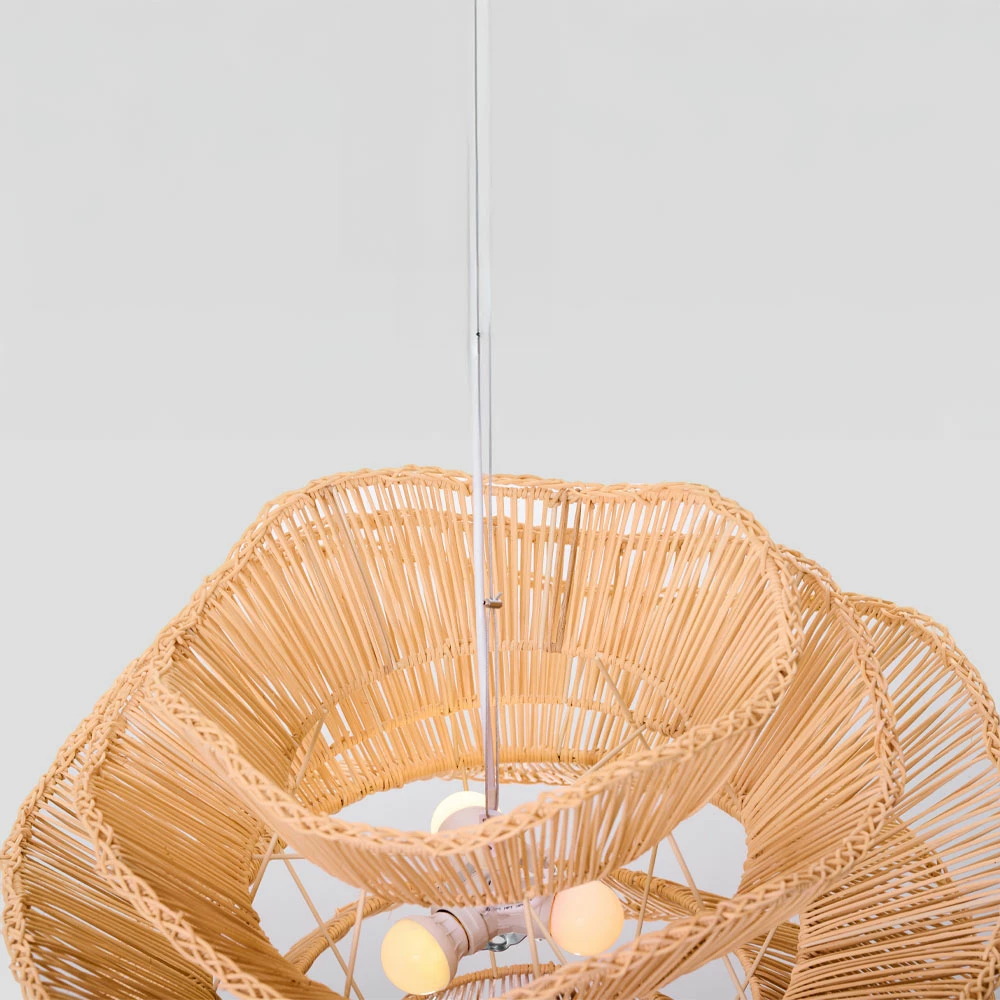 Llambë tavani Aurora, ratan i bardhë, 61x47cm