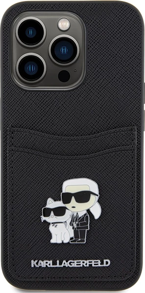 Mbështjellës Karl Lagerfeld Saffiano Cardslot Karl&Choupette Metal Pin për iPhone 15 Pro, i zi