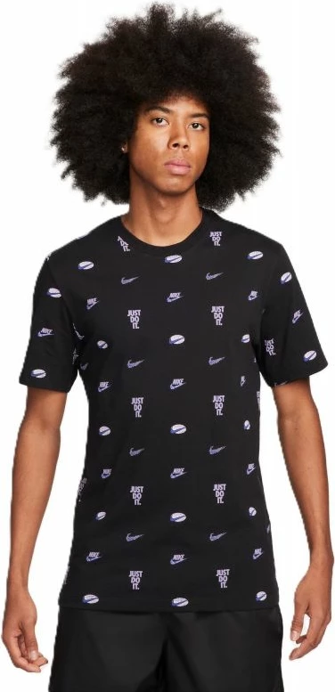 Maicë Nike për meshkuj, e zezë