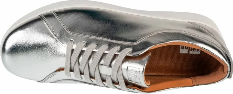 Atlete femra FitFlop, të hirit