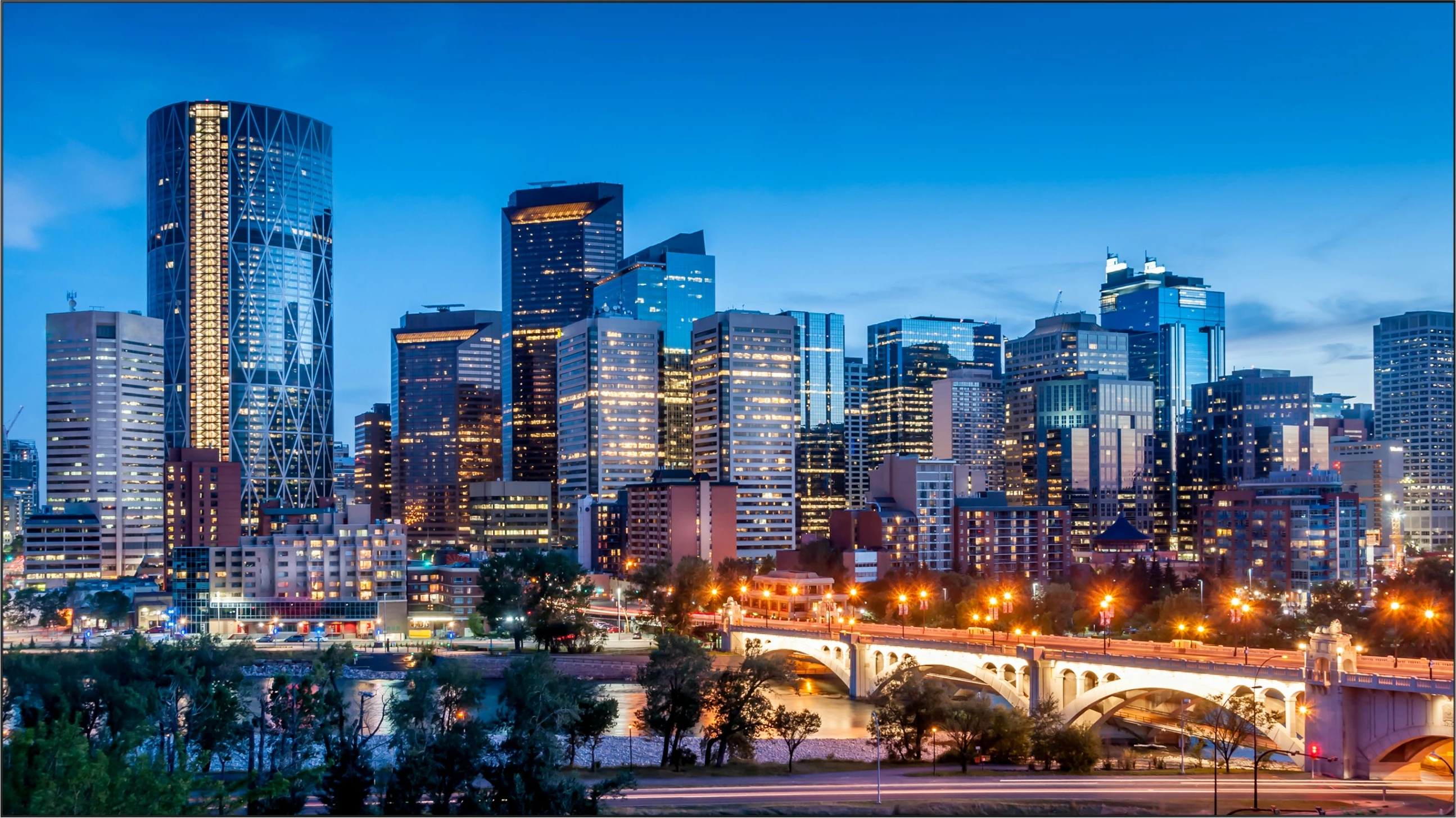 Ekran i madh Samsung Smart Signage VM55C-E 55 inç, Full HD, kornizë e hollë