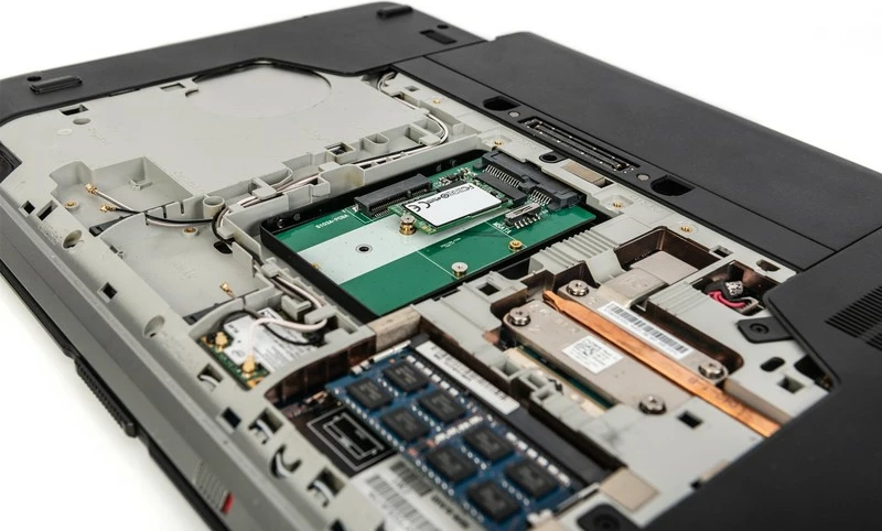 Adapter për SSD Digitus DA-71118, 2.5" SATA, për M.2/mSATA, Alumini, Zi