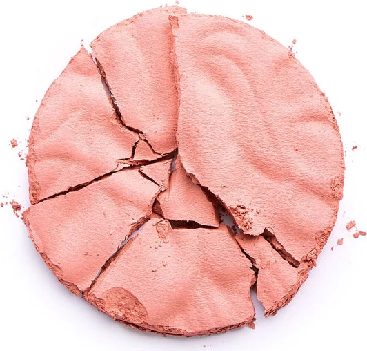 Revolution Reloaded Blusher - Rhubarb &amp; Custard