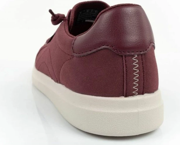 Atlete për femra Skechers, të kuqe