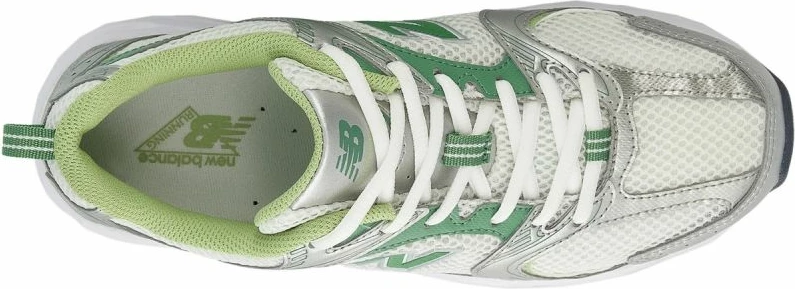 Atlete New Balance, të bardha