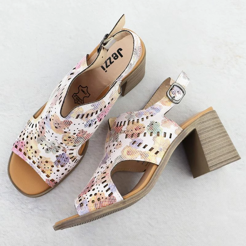 Sandale me taka Jezzi 24125 për femra