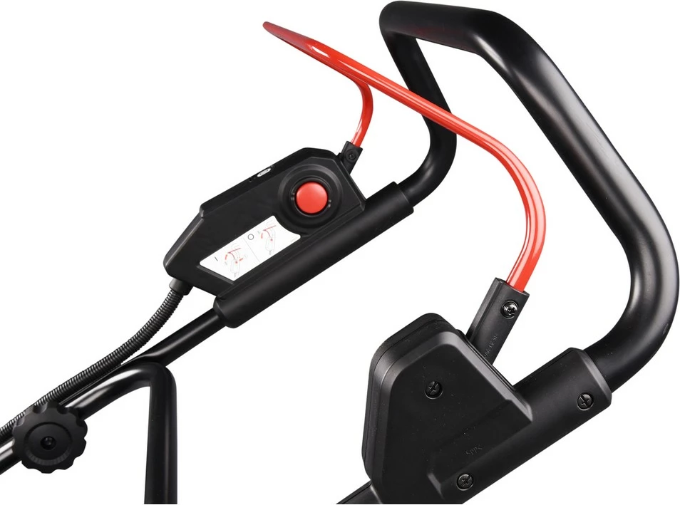 Kositës bari Makita DLM480Z, me bateri 18V 6Ah, 48cm, ngjyrë e zezë/turkuaz