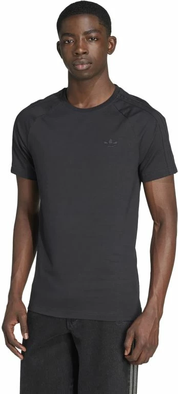 Maicë adidas, tight fit