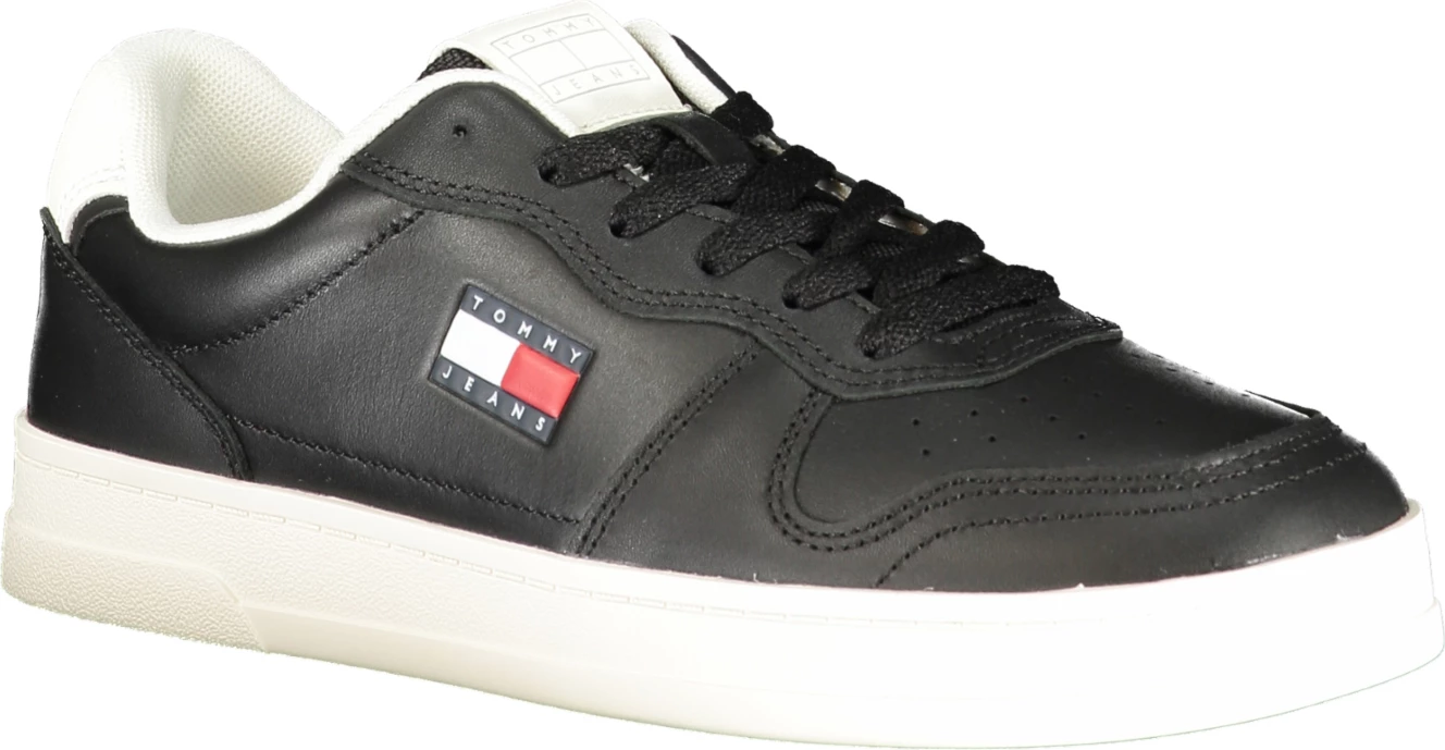 Atlete femra Tommy Hilfiger, të zeza