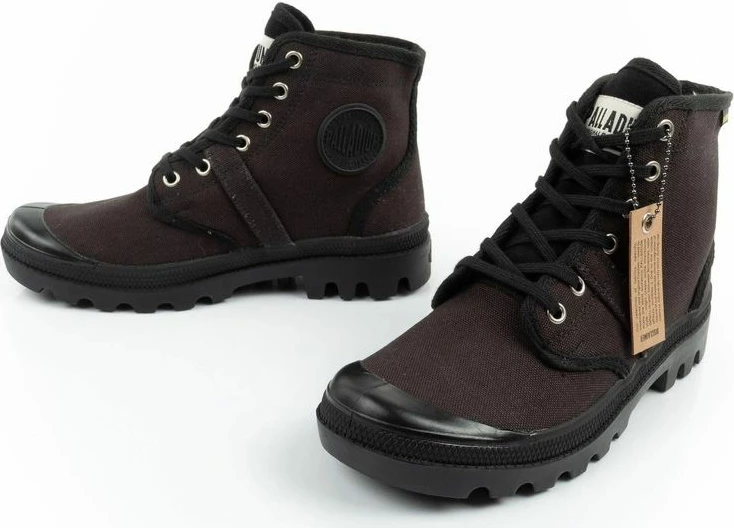 Atlete për femra Palladium, të zeza