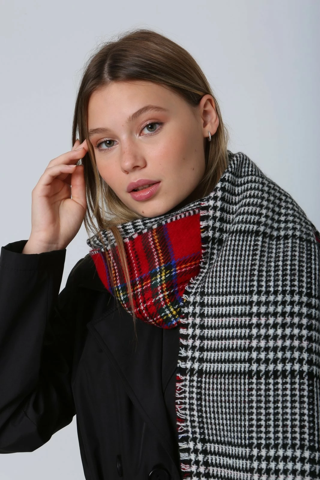 Shall i kuq Jumeon, Sal1214