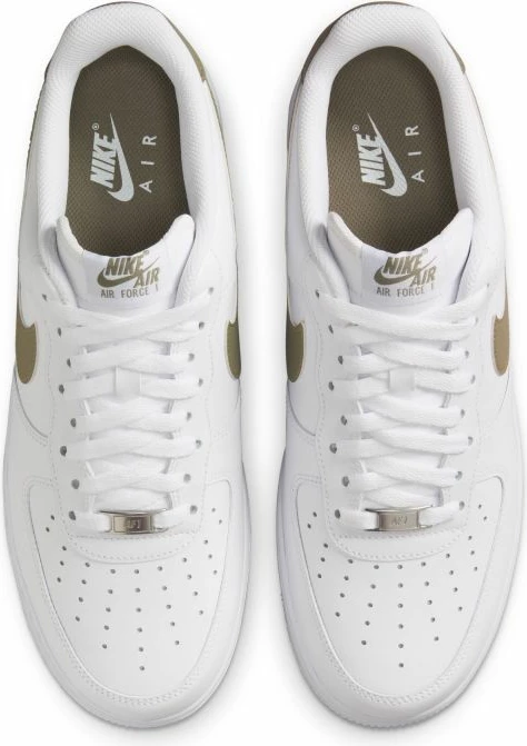 Atlete për meshkuj Nike, të bardha