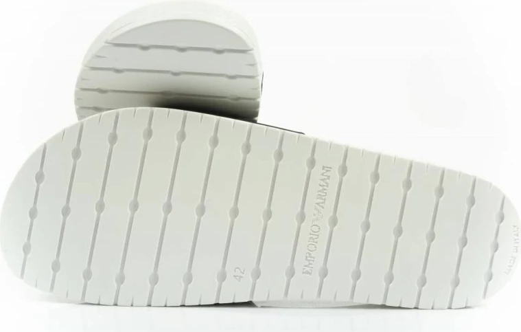 Flip-flopa për meshkuj Emporio Armani, të bardha dhe të zeza